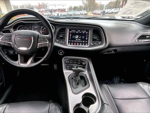 Used 2019 Dodge Challenger SXT w/ Plus Package image 13