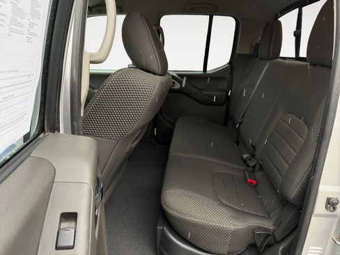 Used 2019 Nissan Frontier PRO-4X image 29