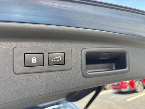 Certified 2023 Subaru Forester Limited AWD/4WD image 26