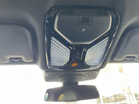 Used 2023 BMW X4 xDrive30i image 24