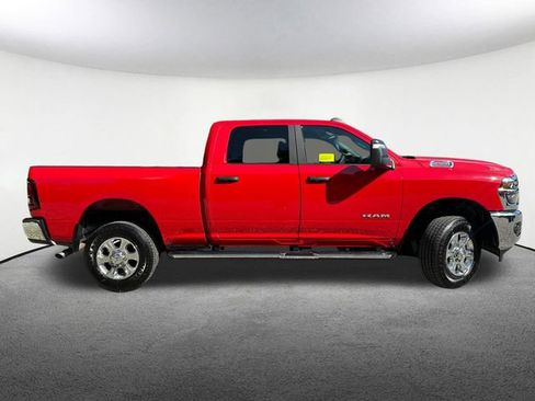 Certified 2026 RAM 2500 Big Horn AWD/4WD image 16