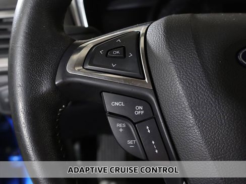 Used 2020 Ford Fusion SE w/ Equipment Group 151A FWD image 5