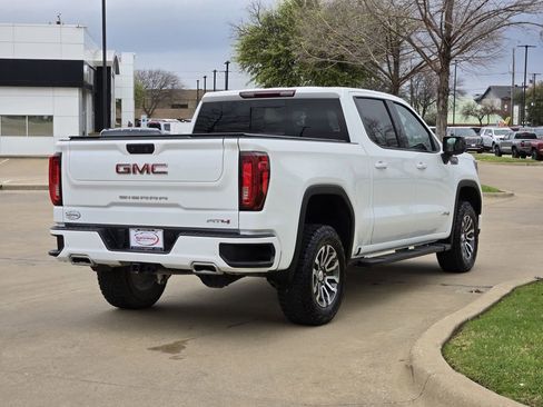 Used 2023 GMC Sierra 1500 AT4 w/ AT4 Preferred Package image 8