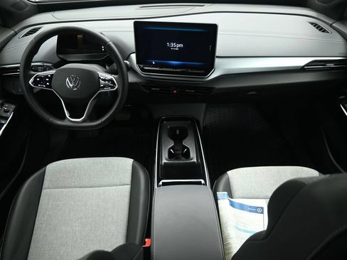 Used 2025 Volkswagen ID.4 Pro RWD image 18