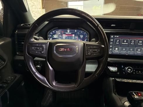 Used 2023 GMC Sierra 1500 AT4 w/ AT4 Premium Package AWD/4WD image 19