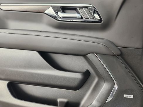 New 2026 Chevrolet Suburban Z71 w/ Comfort Package image 17