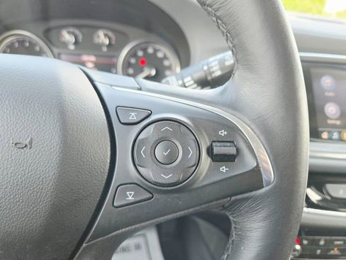 Used 2021 Buick Enclave Preferred FWD image 24