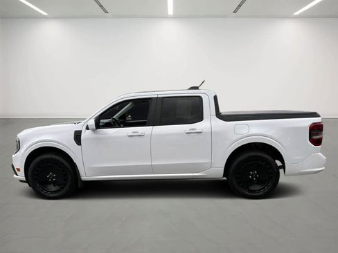 Used 2025 Ford Maverick Lobo image 2