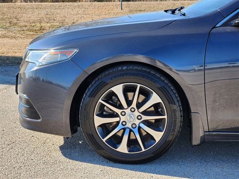 Used 2015 Acura TLX w/ Technology Package image 8