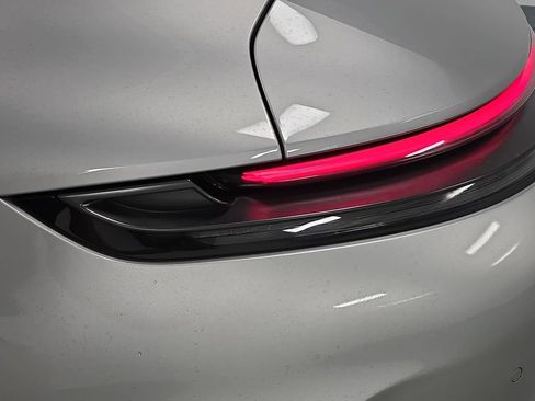Certified 2025 Porsche 911 Carrera RWD image 29