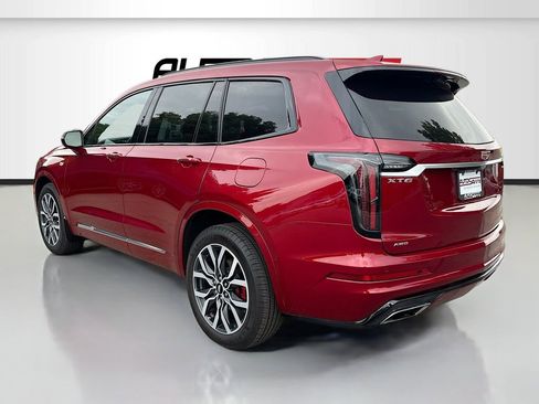 Used 2024 Cadillac XT6 Sport w/ Technology Package AWD/4WD image 5