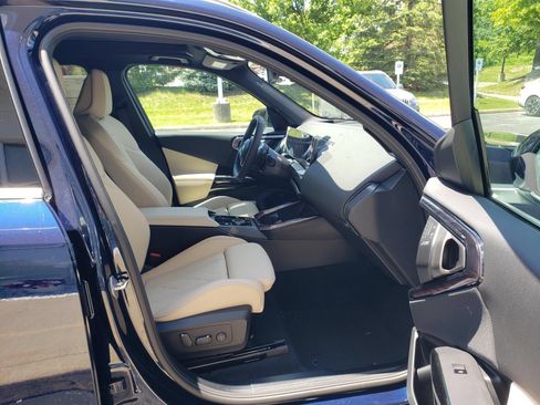 New 2026 BMW X3 xDrive30i w/ Premium Package AWD/4WD image 19