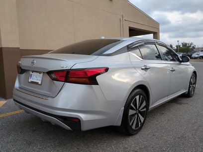 Used 2022 Nissan Altima 2.5 SV