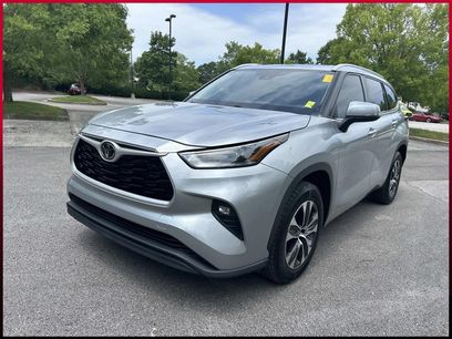 Used 2021 Toyota Highlander XLE