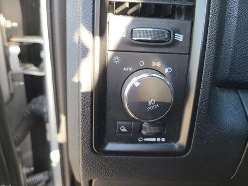 Used 2017 RAM 1500 Rebel w/ Luxury Group image 9