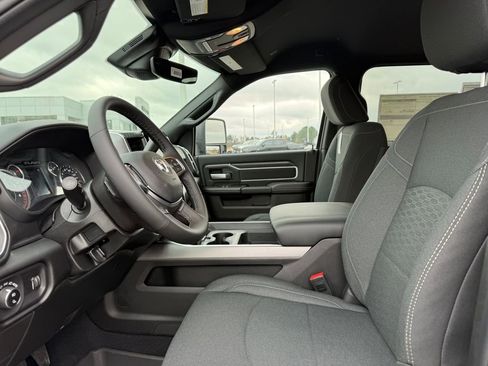 New 2026 RAM 2500 Big Horn image 9