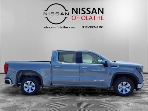 Used 2024 GMC Sierra 1500 SLE RWD image 28