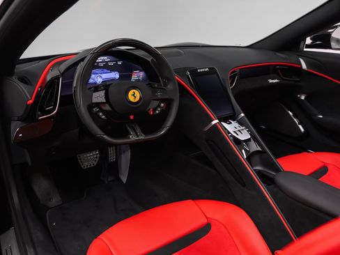 Certified 2025 Ferrari Roma Spider RWD image 66