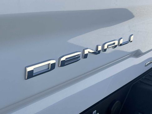 New 2026 GMC Sierra 2500 Denali Ultimate image 32