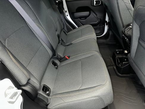 Used 2025 Jeep Gladiator Willys image 29