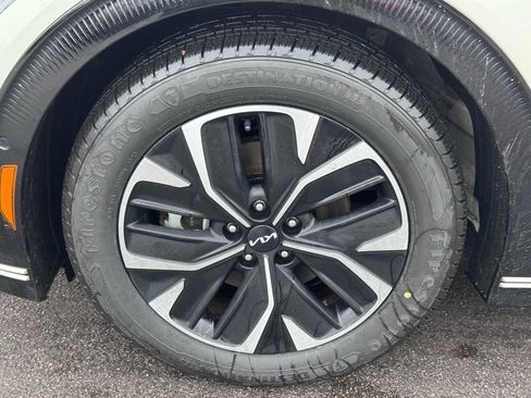 Used 2022 Kia EV6 Wind w/ Wind Technology Package image 47