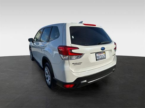 Used 2022 Subaru Forester image 4