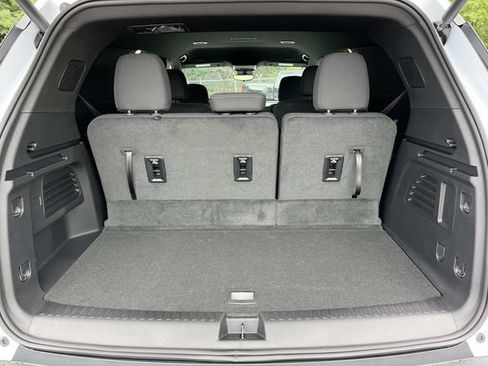 New 2026 Chevrolet Traverse LT w/ Driver Confidence Package FWD image 21