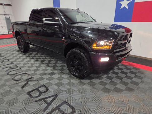 Used 2015 RAM 2500 Laramie w/ Black Appearance Group image 22