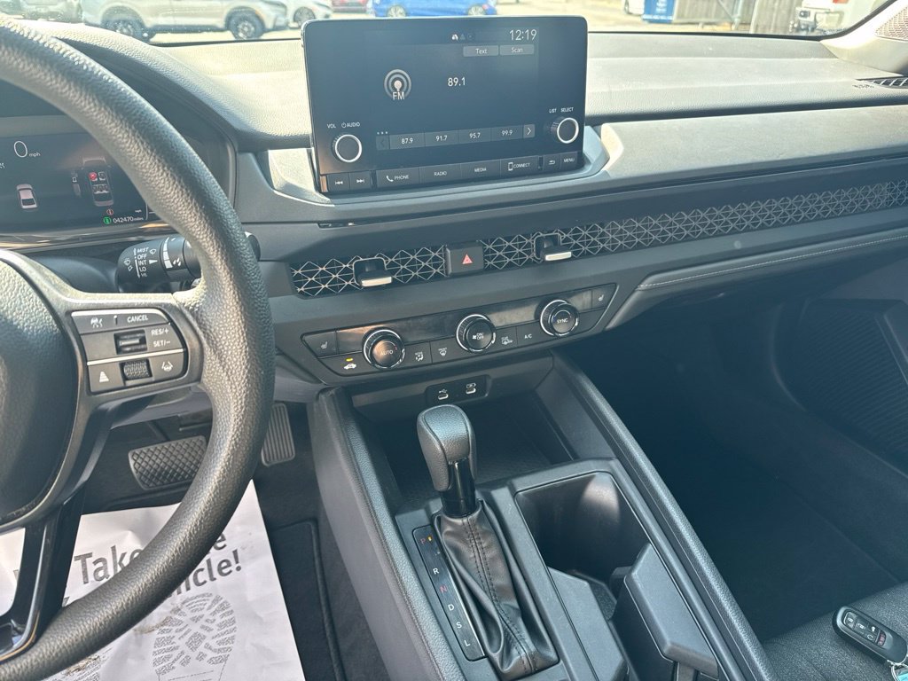 Certified 2024 Honda Accord EX image 17