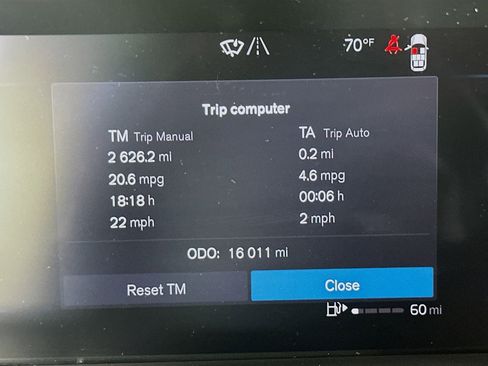 Used 2024 Volvo XC90 B5 Core w/ Protection Package image 18