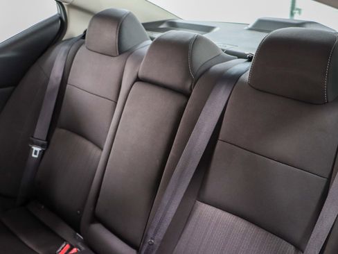 Used 2024 Nissan Altima 2.5 SV image 24