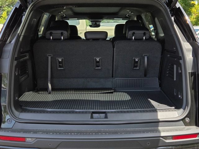 New 2026 GMC Acadia Elevation w/ Black Edition FWD image 8