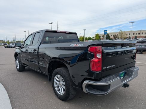 Certified 2025 Chevrolet Silverado 1500 LT AWD/4WD image 33