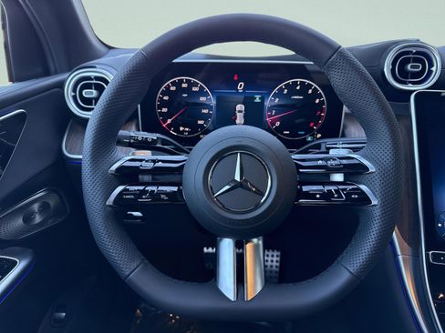 Certified 2026 Mercedes-Benz GLC 300 image 33