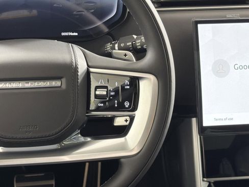 New 2026 Land Rover Range Rover Long Wheelbase SE image 13