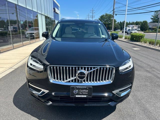 Certified 2025 Volvo XC90 B5 Core w/ Climate Package AWD/4WD image 7