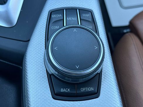 Used 2018 BMW M240i Convertible image 27