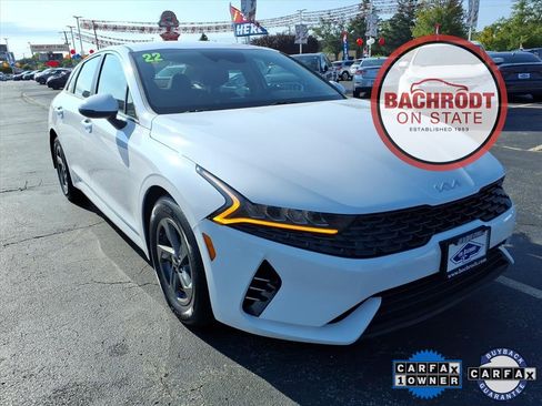 Used 2022 Kia K5 LX image 1