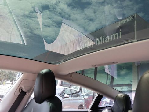 Used 2018 Tesla Model 3 Mid Range image 20