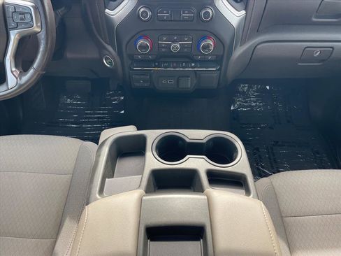 Used 2021 Chevrolet Silverado 1500 LT image 17