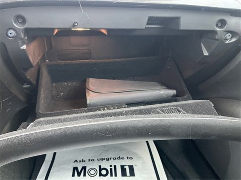 Used 2017 Buick Regal Sport Touring image 32