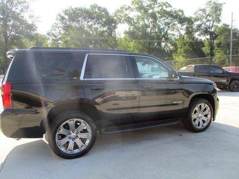 Used 2020 Chevrolet Tahoe LT w/ Luxury Package RWD image 24