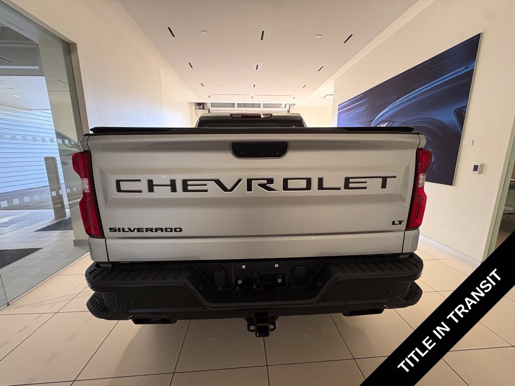 Used 2022 Chevrolet Silverado 1500 LT Trail Boss w/ Safety Package AWD/4WD image 3