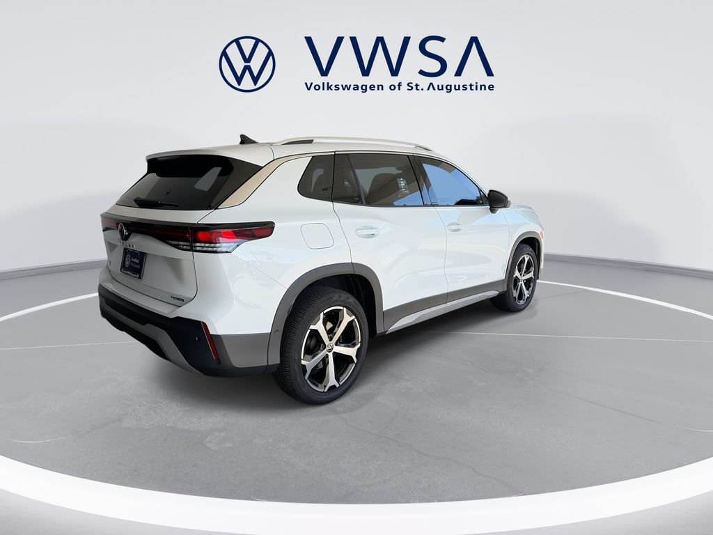 Certified 2025 Volkswagen Tiguan SE AWD/4WD image 8
