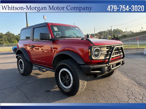 Used 2023 Ford Bronco 2-Door w/ Sasquatch Package AWD/4WD image 3