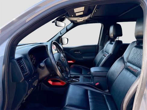 Used 2023 Nissan Frontier PRO-4X w/ Pro-4X Premium Package image 10