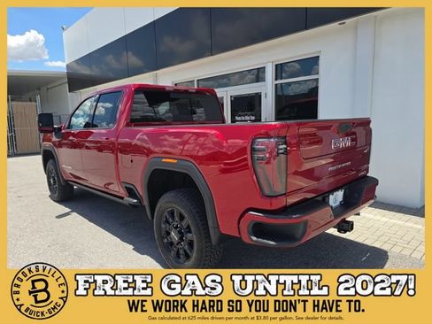 New 2026 GMC Sierra 2500 AT4 w/ AT4 Premium Plus Package AWD/4WD image 5