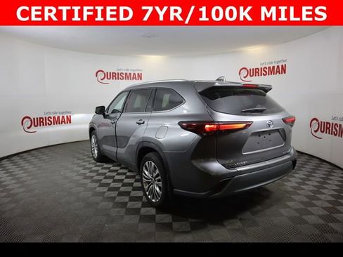 Used 2025 Toyota Highlander Platinum AWD/4WD image 7