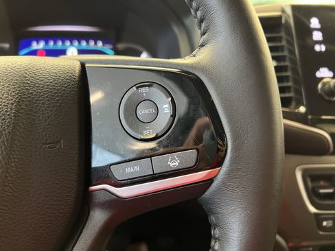 Used 2022 Honda Pilot Special Edition image 10