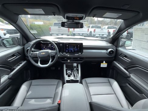 New 2026 Chevrolet Colorado LT w/ LT Convenience Package AWD/4WD image 23